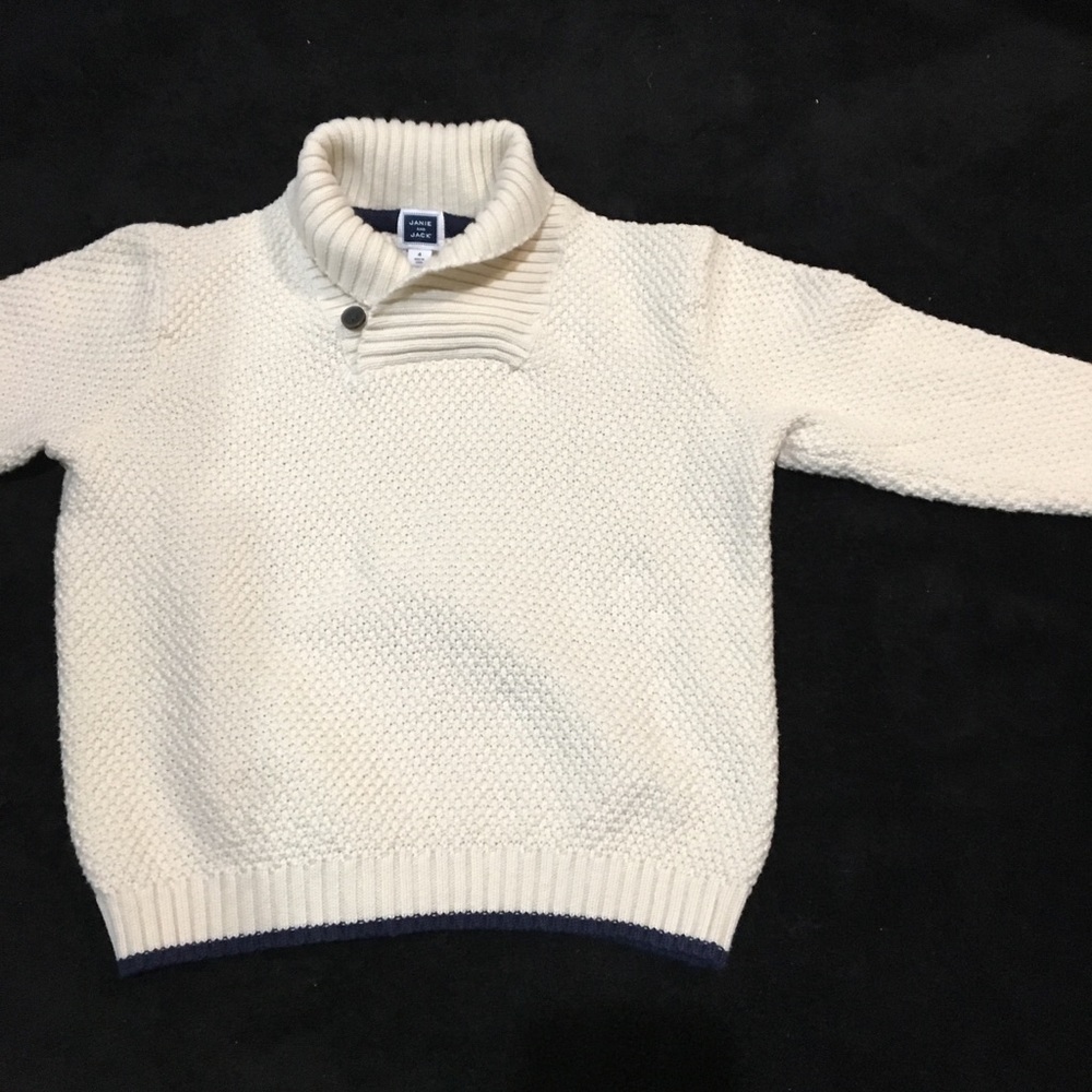 Little boy’s sweater